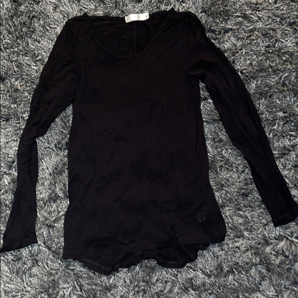 Black basic long sleeve